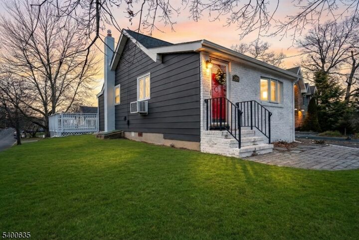 Property Photo:  2359 Morse Ave  NJ 07076 