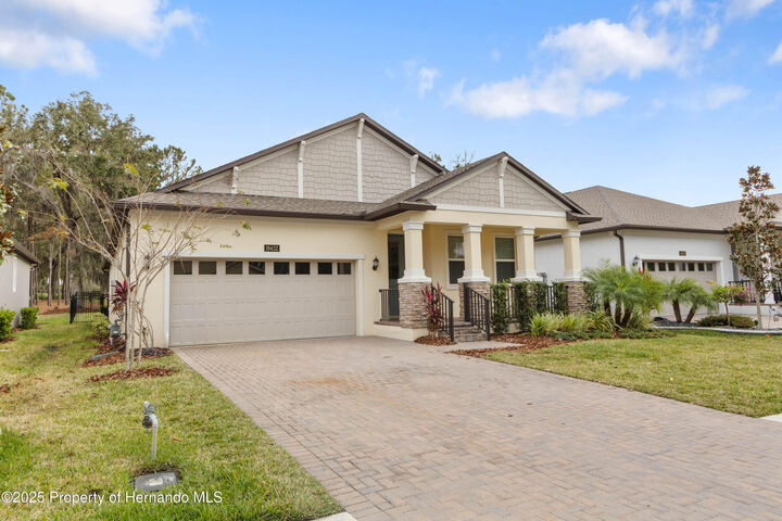 Property Photo:  19432 Forest Garden Court  FL 34601 