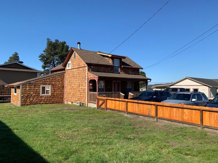 Property Photo: 3888 Rohnerville Road CA 95540