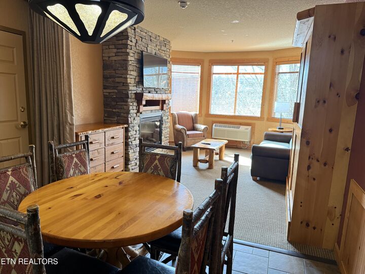 Property Photo: 1424 Old Knoxville 13067/ 13069 Hwy TN 37876