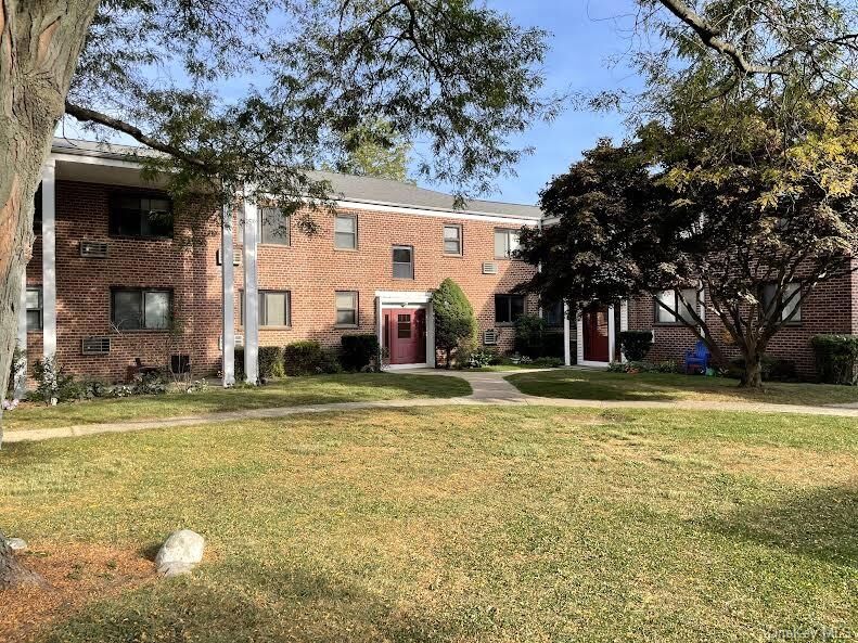 Property Photo: 22 Lawrence Drive C NY 10603