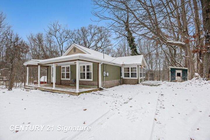 Property Photo:  11401 Hibner Road  MI 48353 