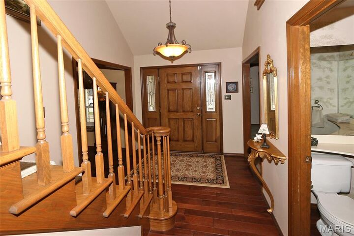 Property Photo: 928 Oak Terrace Court MO 63026