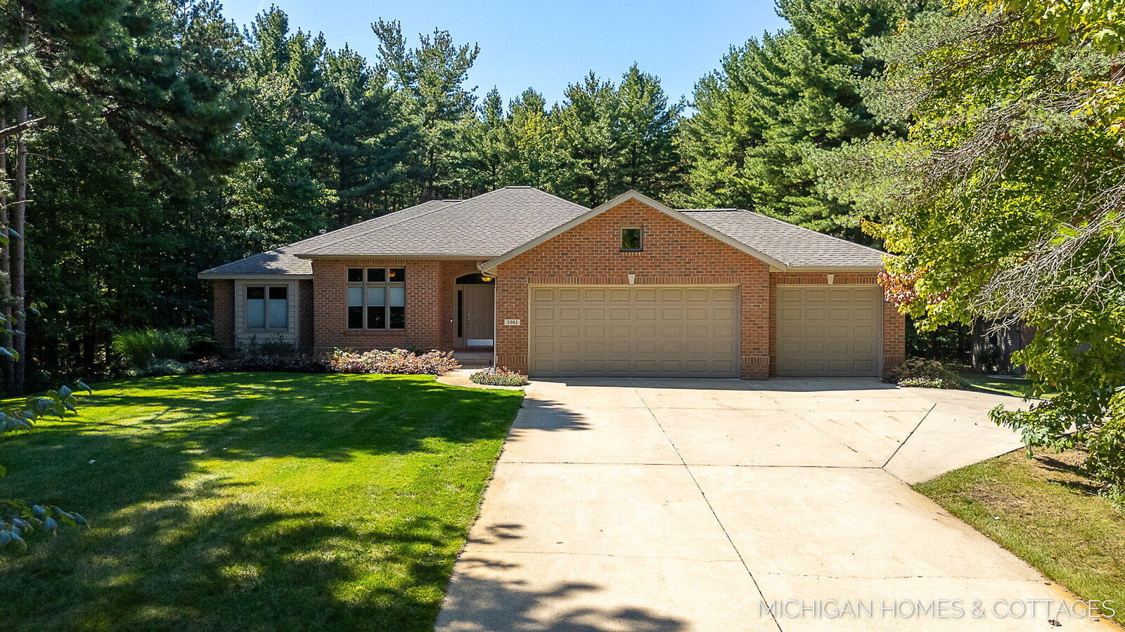 Property Photo:  3981 Tall Grass West Court  MI 49424 