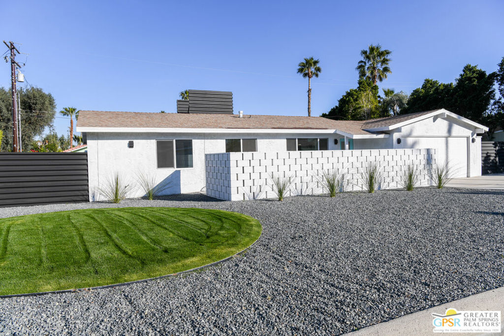 Property Photo:  2080 N San Gorgonio Road  CA 92262 