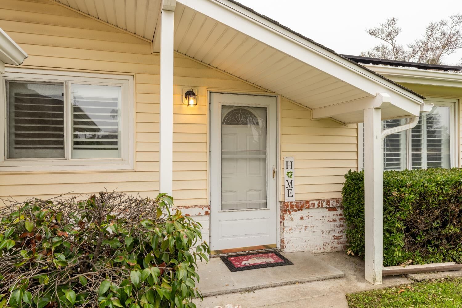 Property Photo: 2605 Cypress Avenue CA 95207