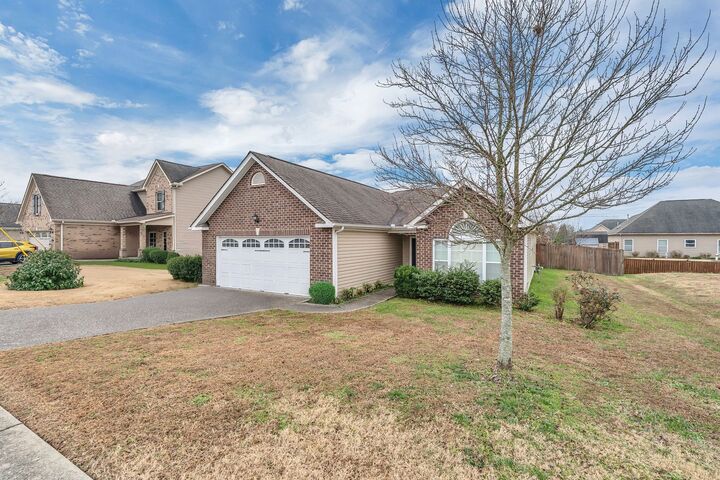 Property Photo:  1041 Campbell Ave  TN 37066 