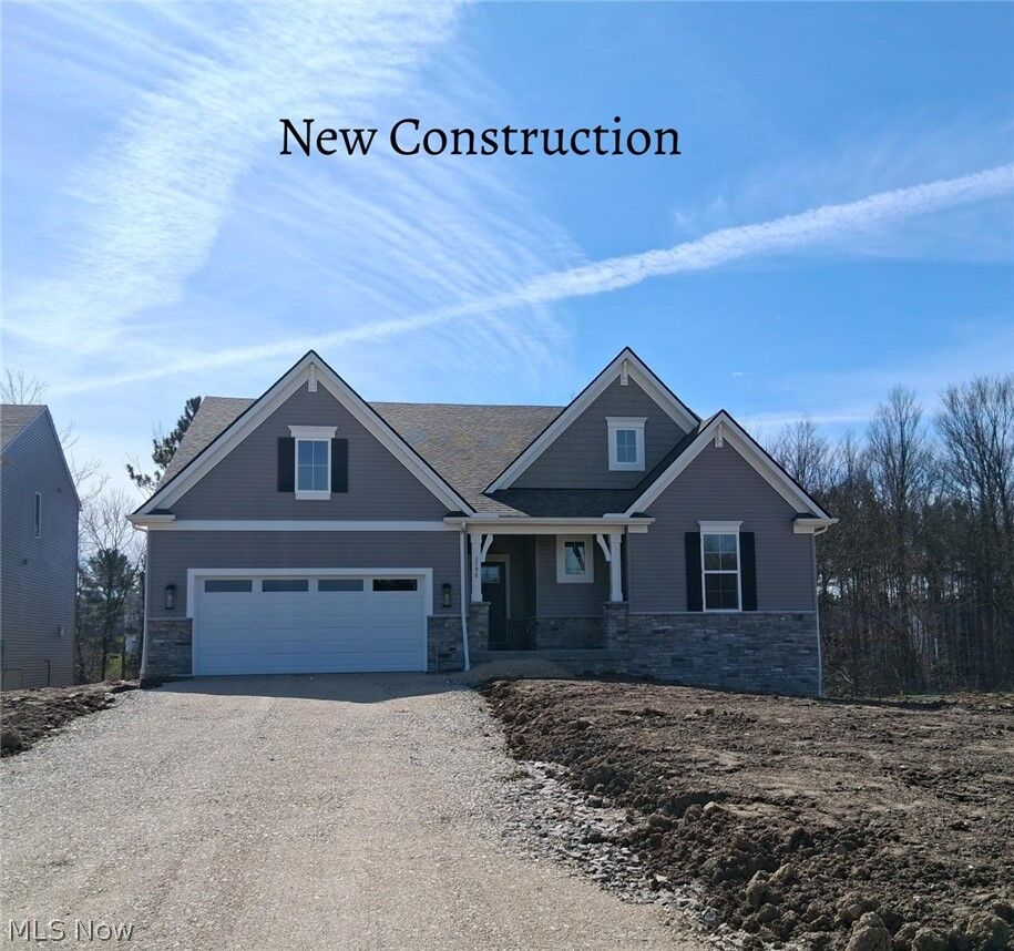 Property Photo: 2798 Grayson Drive OH 44256