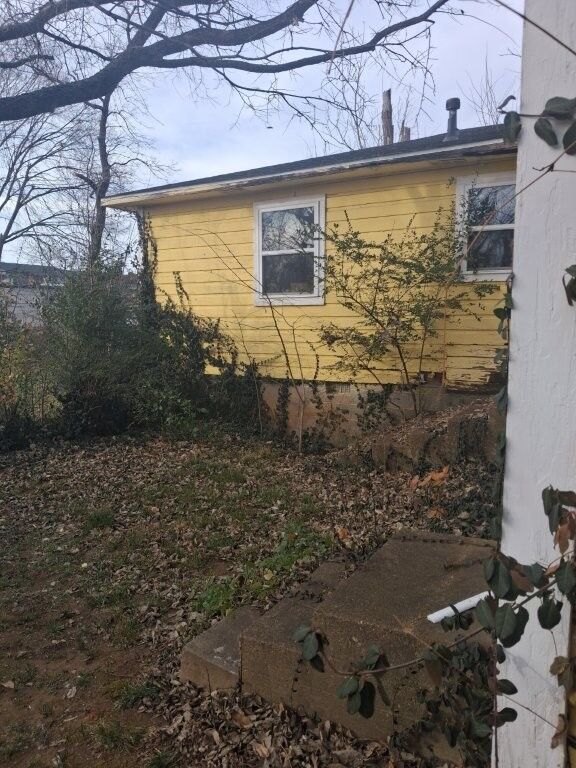 Property Photo: 205 NW G Street AR 72712