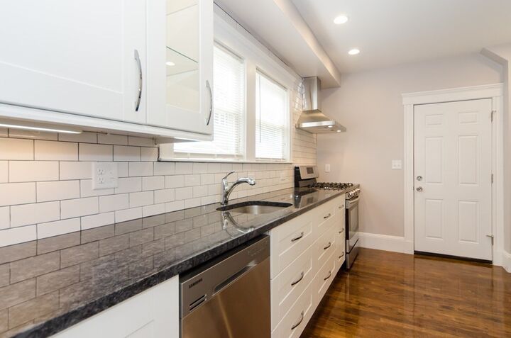 Property Photo:  700 Belmont St 1  MA 02472 