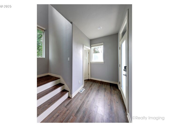 Property Photo: 3732 SE Centifolia Ave OR 97123