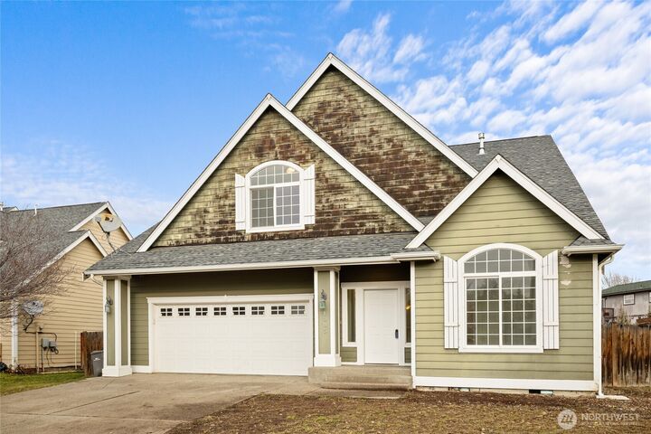 Property Photo:  1905 W Clearview Drive  WA 98926 