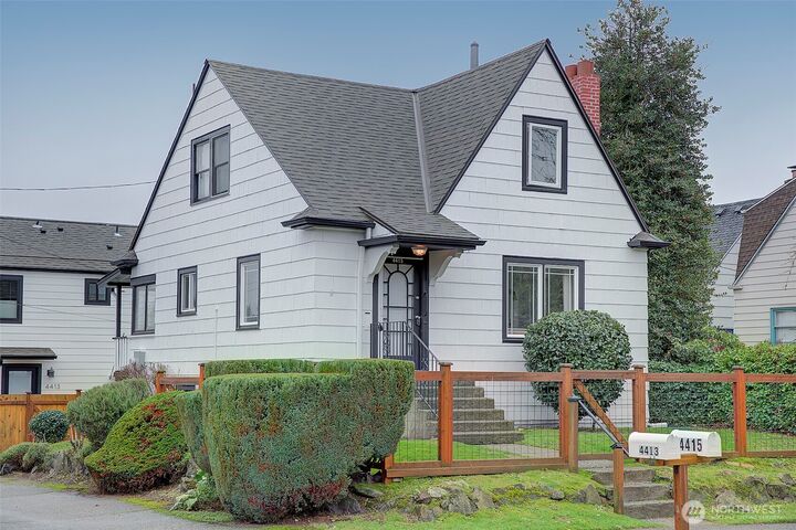 Property Photo:  4415 SW Juneau Street  WA 98136 