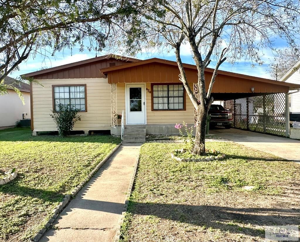 Property Photo:  420 S McCullough St  TX 78586 