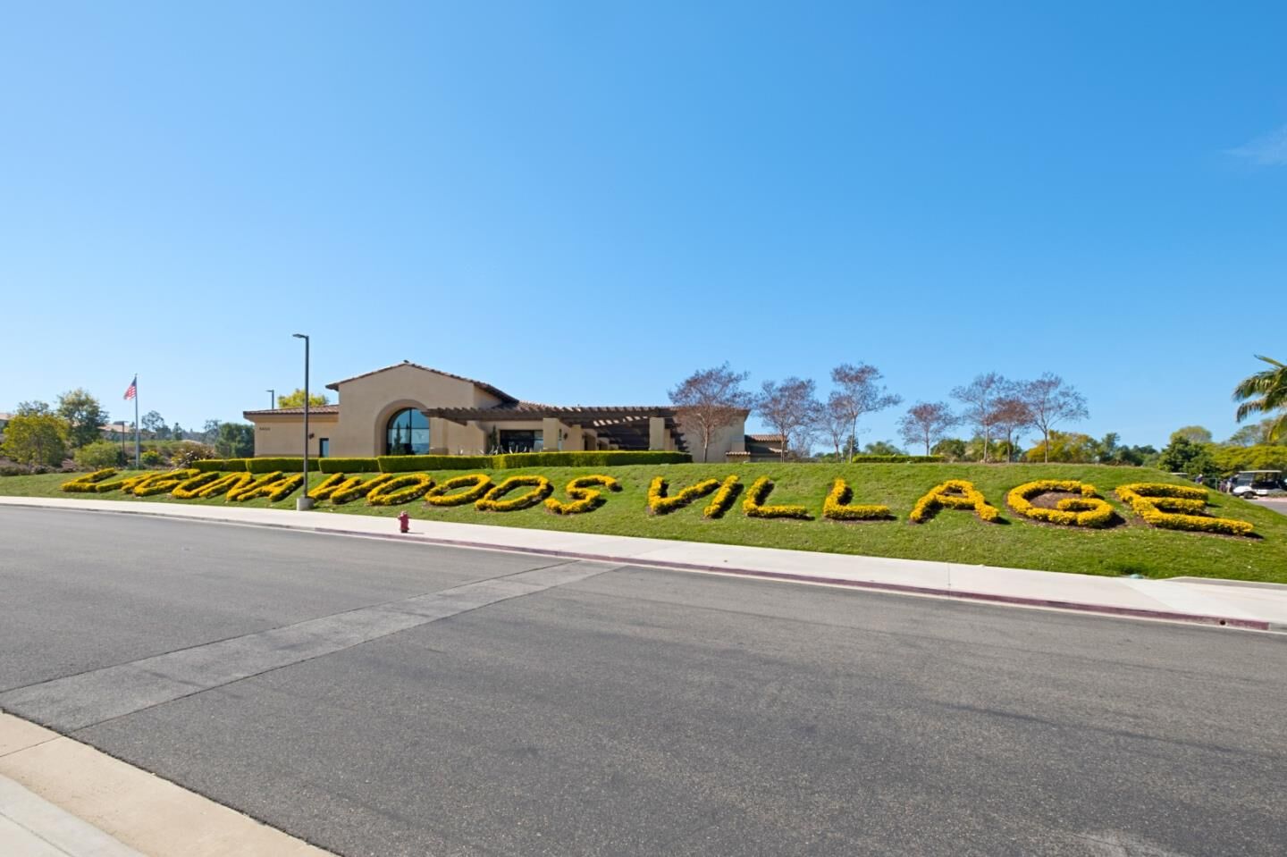 Property Photo: 3147 Via Vista B CA 92637