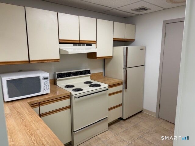 Property Photo:  15 Stony Hill Road  CT 06801 