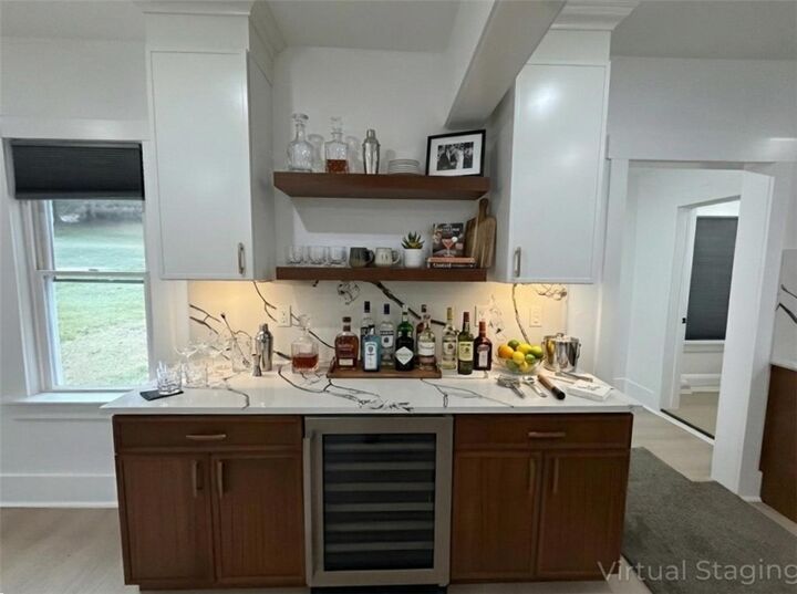 Property Photo:  16 Panorama Dr  PA 15301 