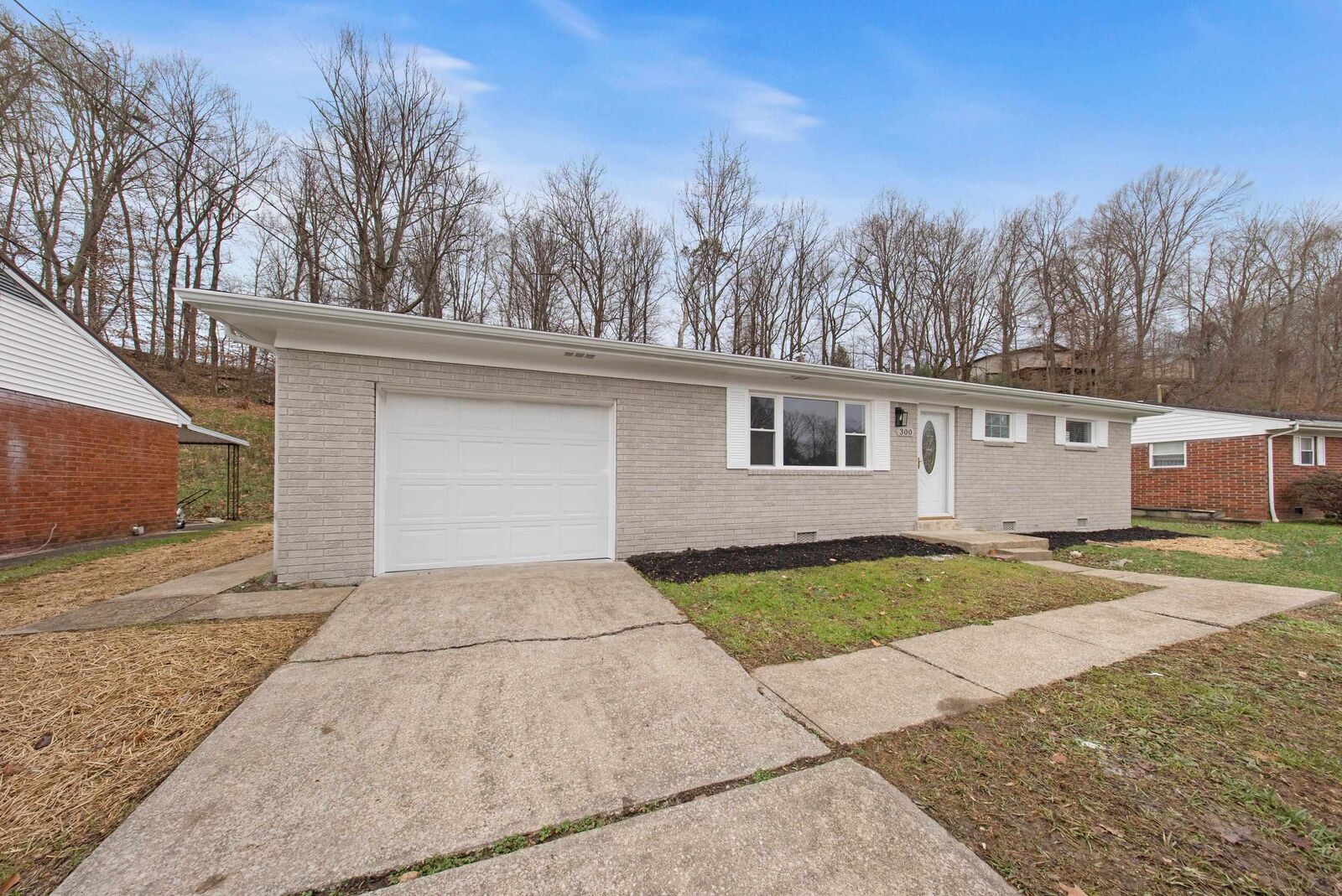 Property Photo:  300 New Buckley Road  KY 41102 