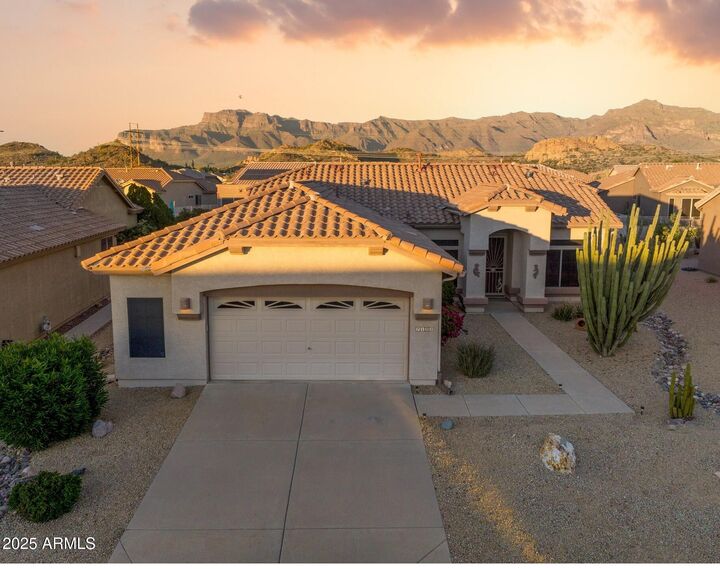 Property Photo: 7152 E Texas Ebony Drive AZ 85118