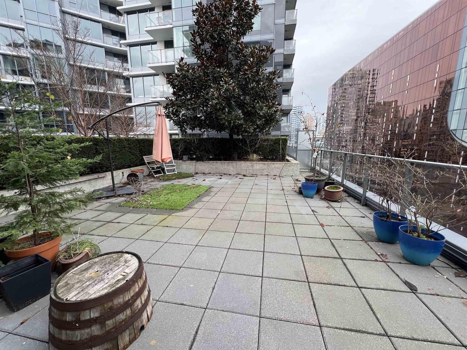Property Photo:  38 Smithe Street 1252  BC V6B 0P4 