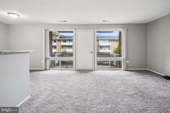 Property Photo: 534 Wilson Bridge Drive C-1 MD 20745