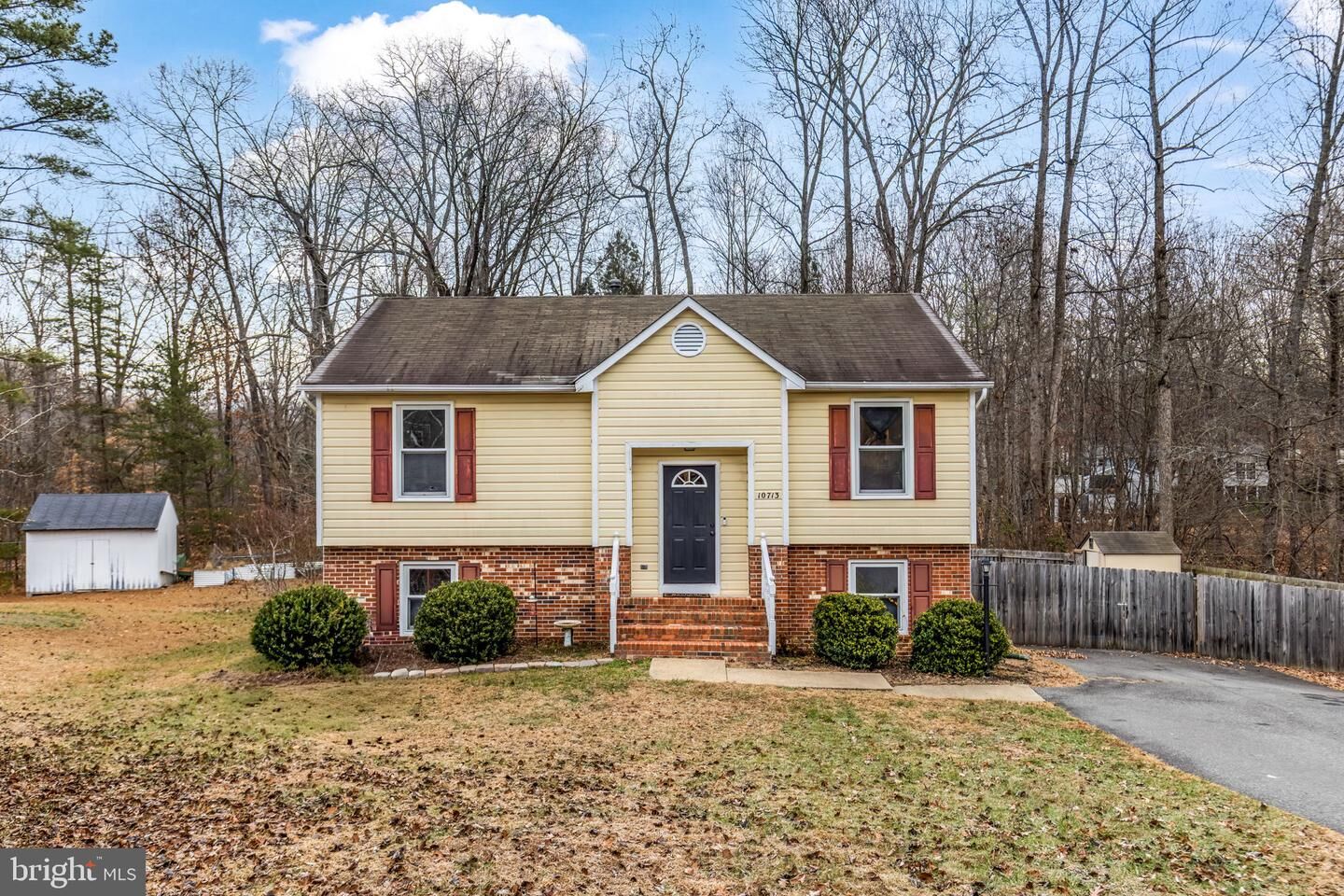 Property Photo: 10713 Cobblestone Drive VA 22553