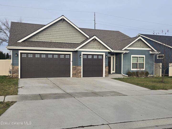 Property Photo:  7970 N Darlena Lp  ID 83815 