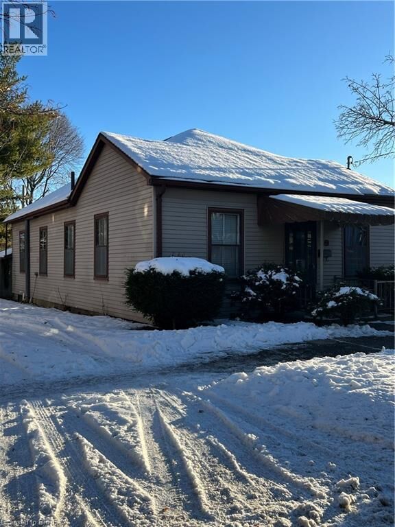 Property Photo: 49 Pearl Street ON N3T 3N5