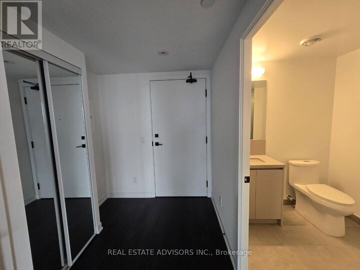 Property Photo:  319 Jarvis Street 3012  ON M5B 0C8 