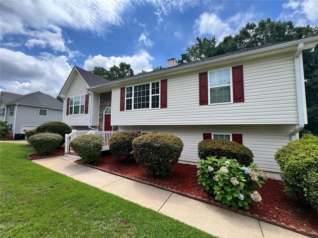 Property Photo:  1670 Harvest Hill  GA 30134 