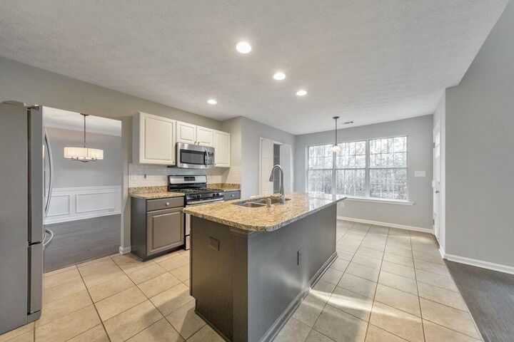 Property Photo:  1387 Woodcutt Place  GA 30062 