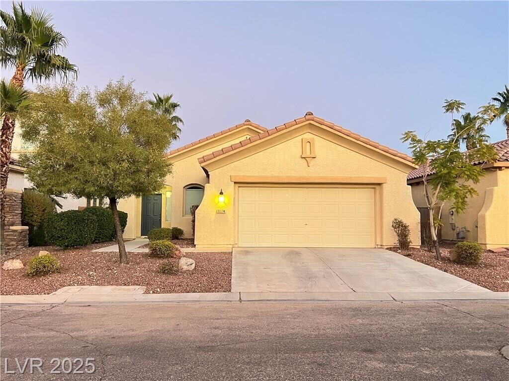 Property Photo:  10524 Isola Bella Street  NV 89141 