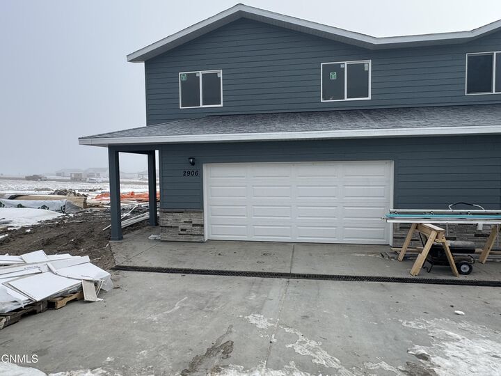 Property Photo:  2906 30th Avenue W  ND 58801 