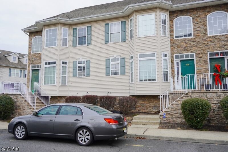 Property Photo: 456 Hancock St NJ 07065