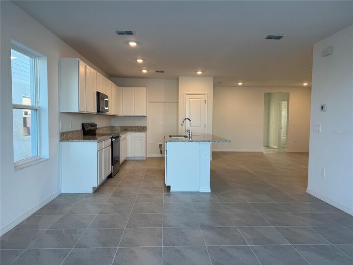 Property Photo:  9026 Optimist Way  FL 34221 