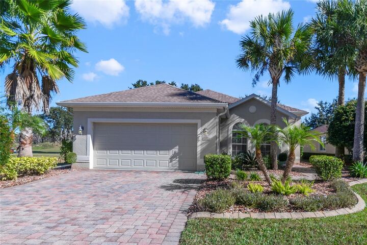 Property Photo:  1104 Champions Drive  FL 32124 