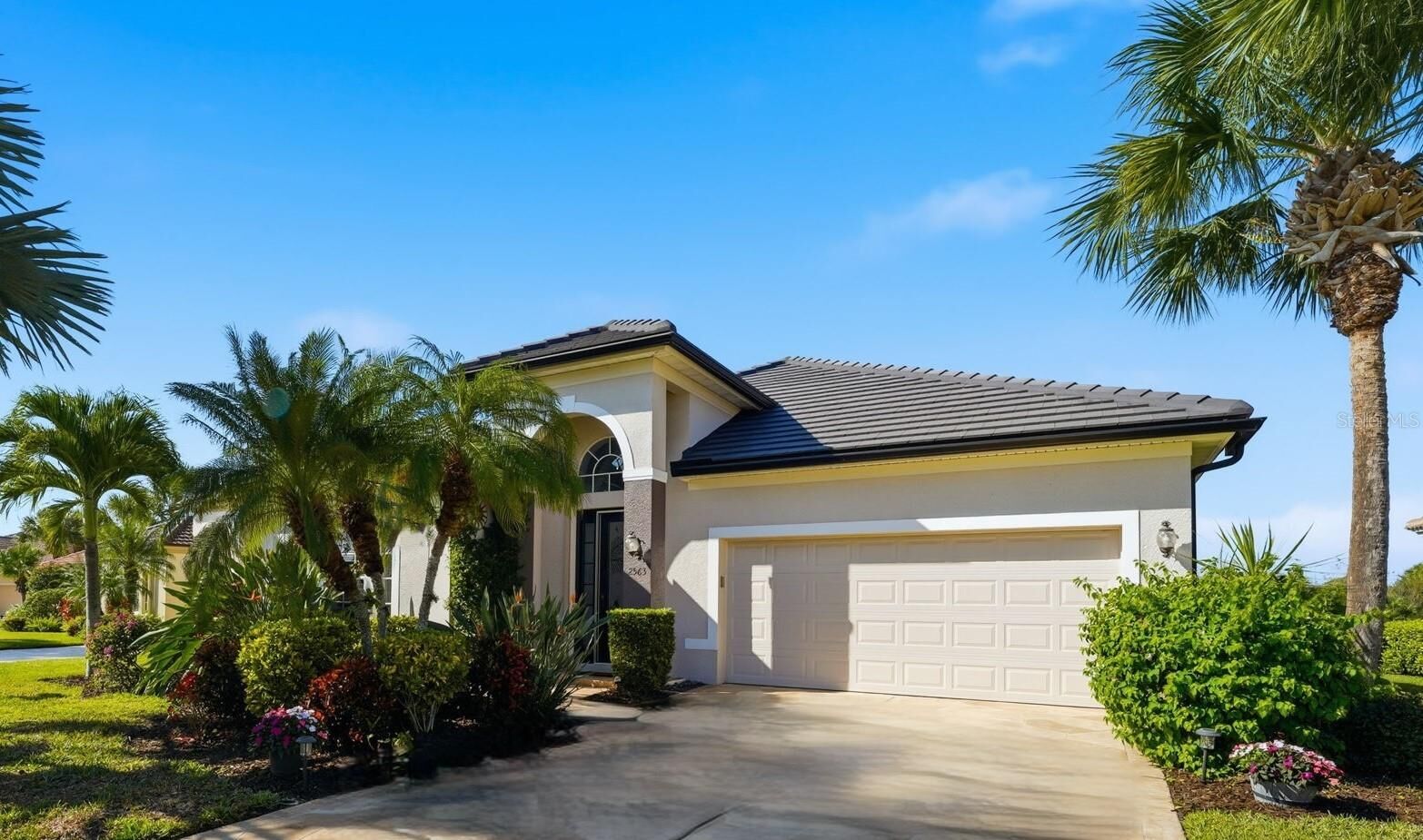Property Photo: 2563 Sawgrass Marsh Court FL 33953