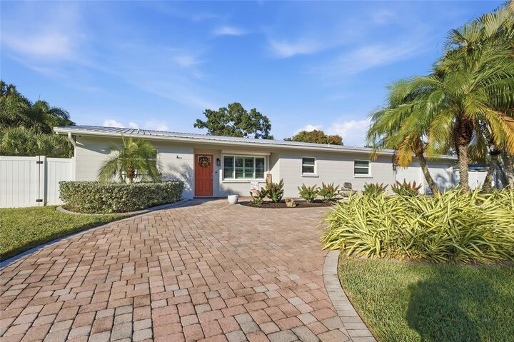 Property Photo: 2437 Clematis Street FL 34239