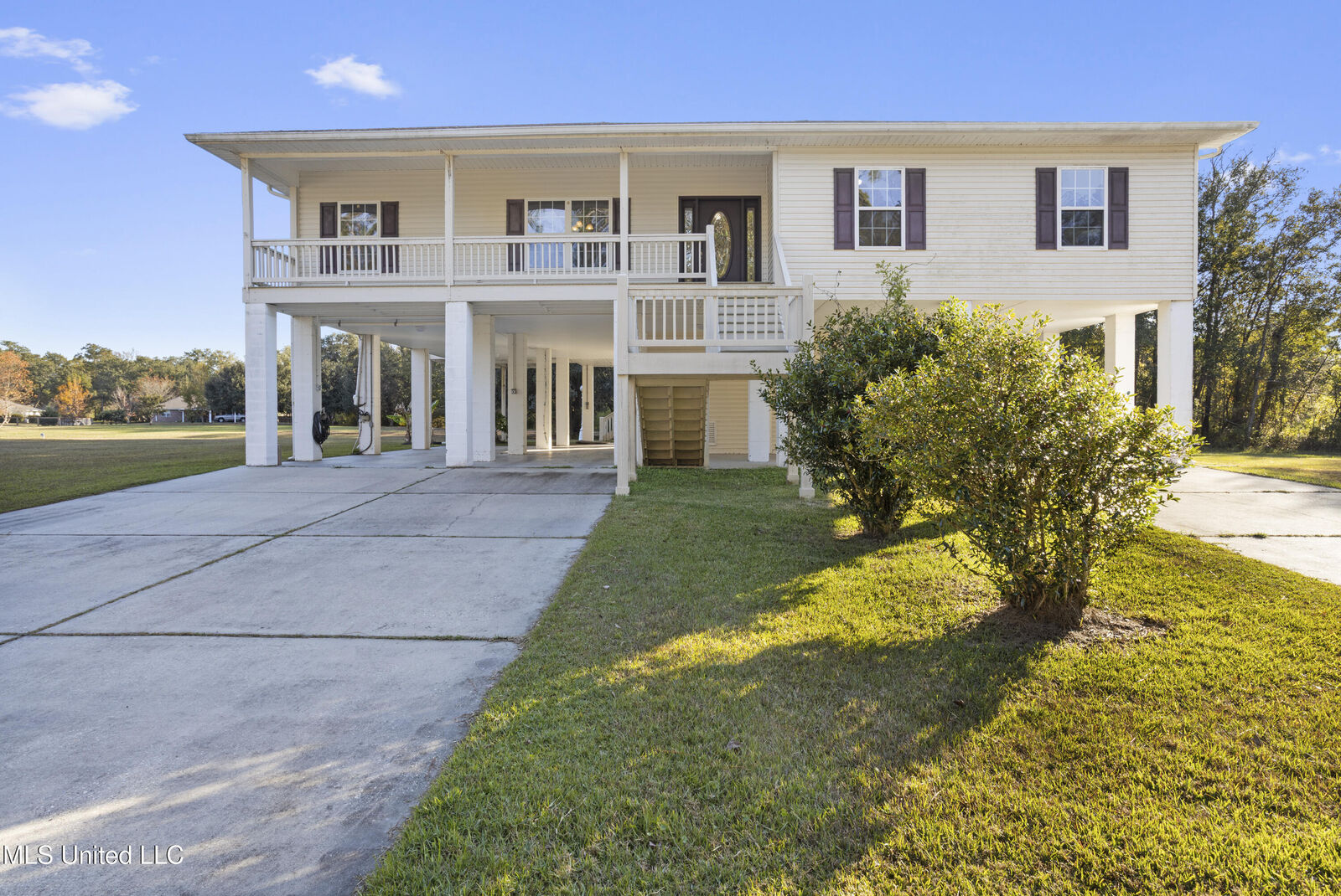 Property Photo: 10053 Kingston Road MS 39520