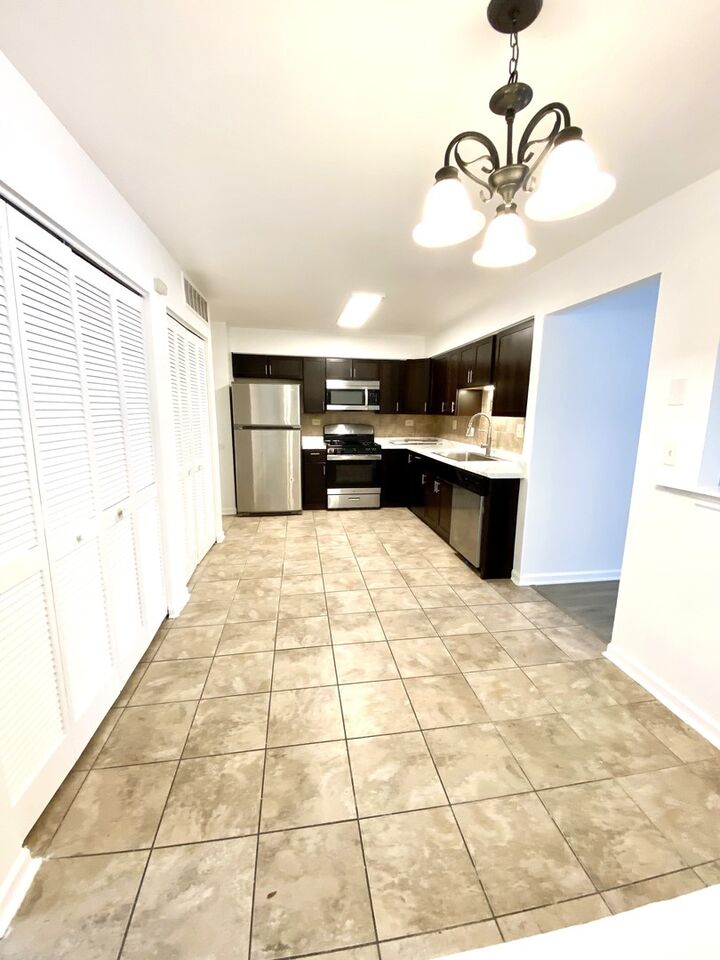 Property Photo: 629 W Streamwood Boulevard A IL 60107