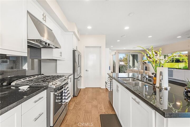 Property Photo:  143 Mercer  CA 92627 