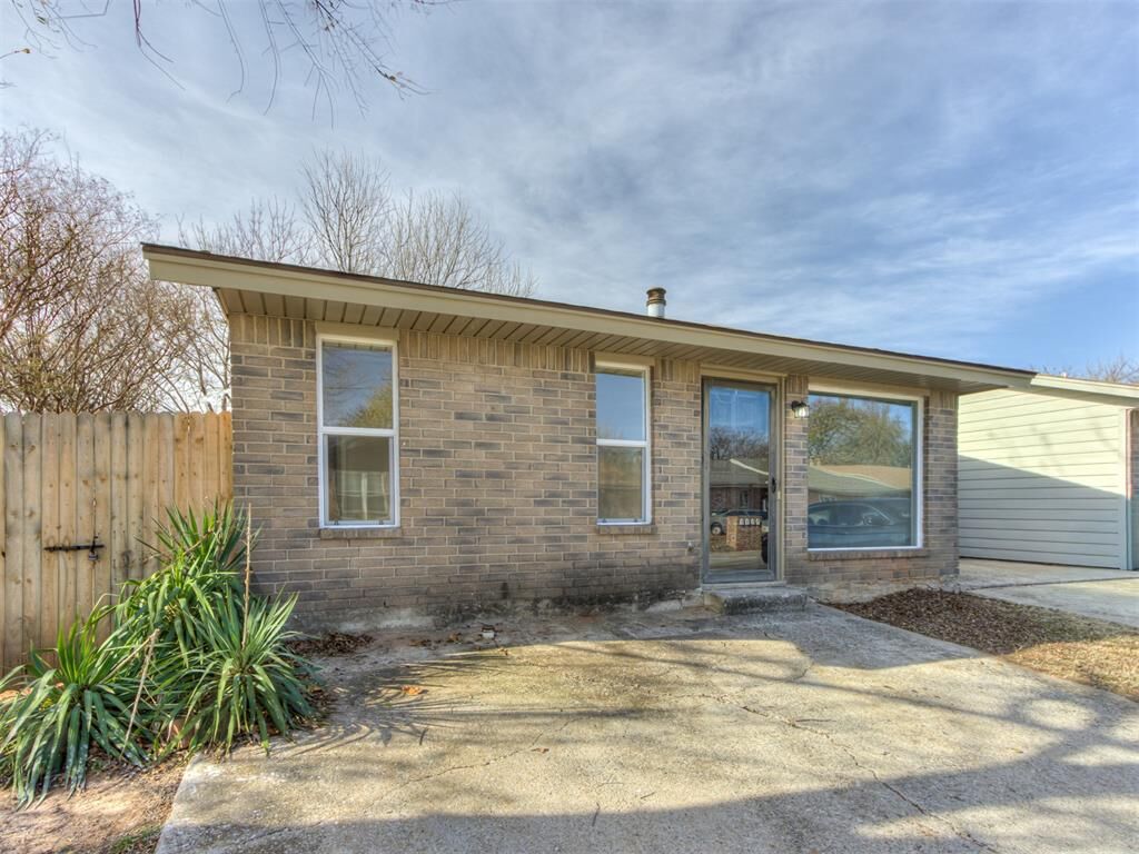 Property Photo: 101 Kendra Drive OK 73110