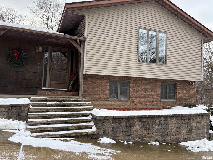 Property Photo: 9445 McNabb Blacktop Road IL 61327