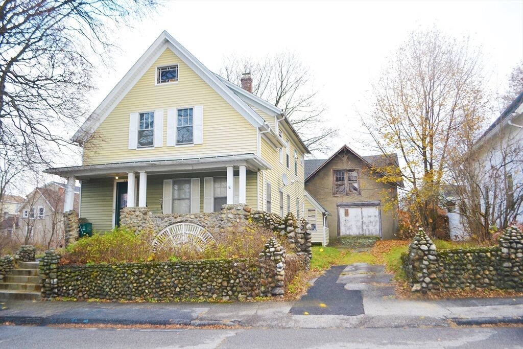 Property Photo:  123 Mayfield St 1st Floor  MA 01602 