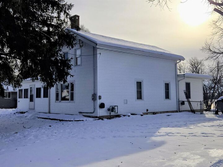 Property Photo:  237 East Pearl Street  WI 53939 