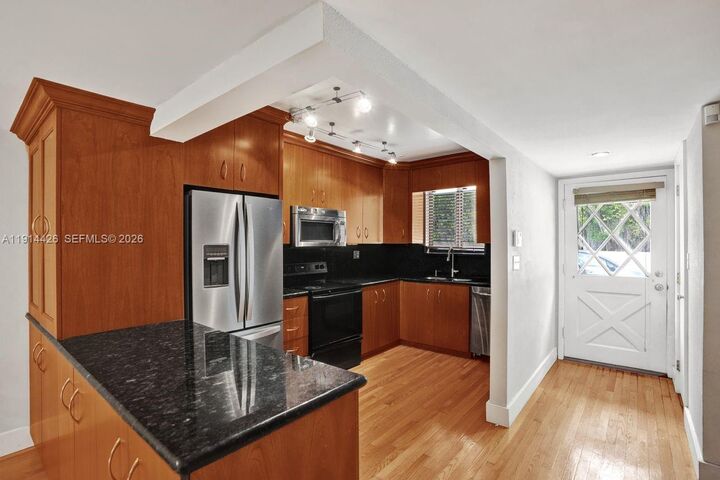 Property Photo:  1503 NE 105th St 1-10  FL 33138 