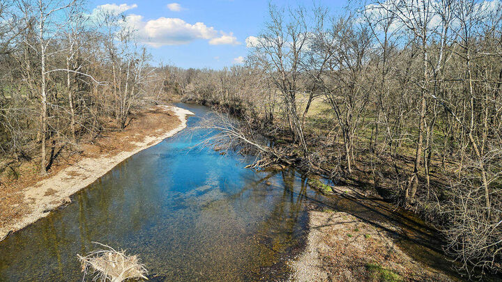 Property Photo:  1471 Walnut Road  MO 64831 
