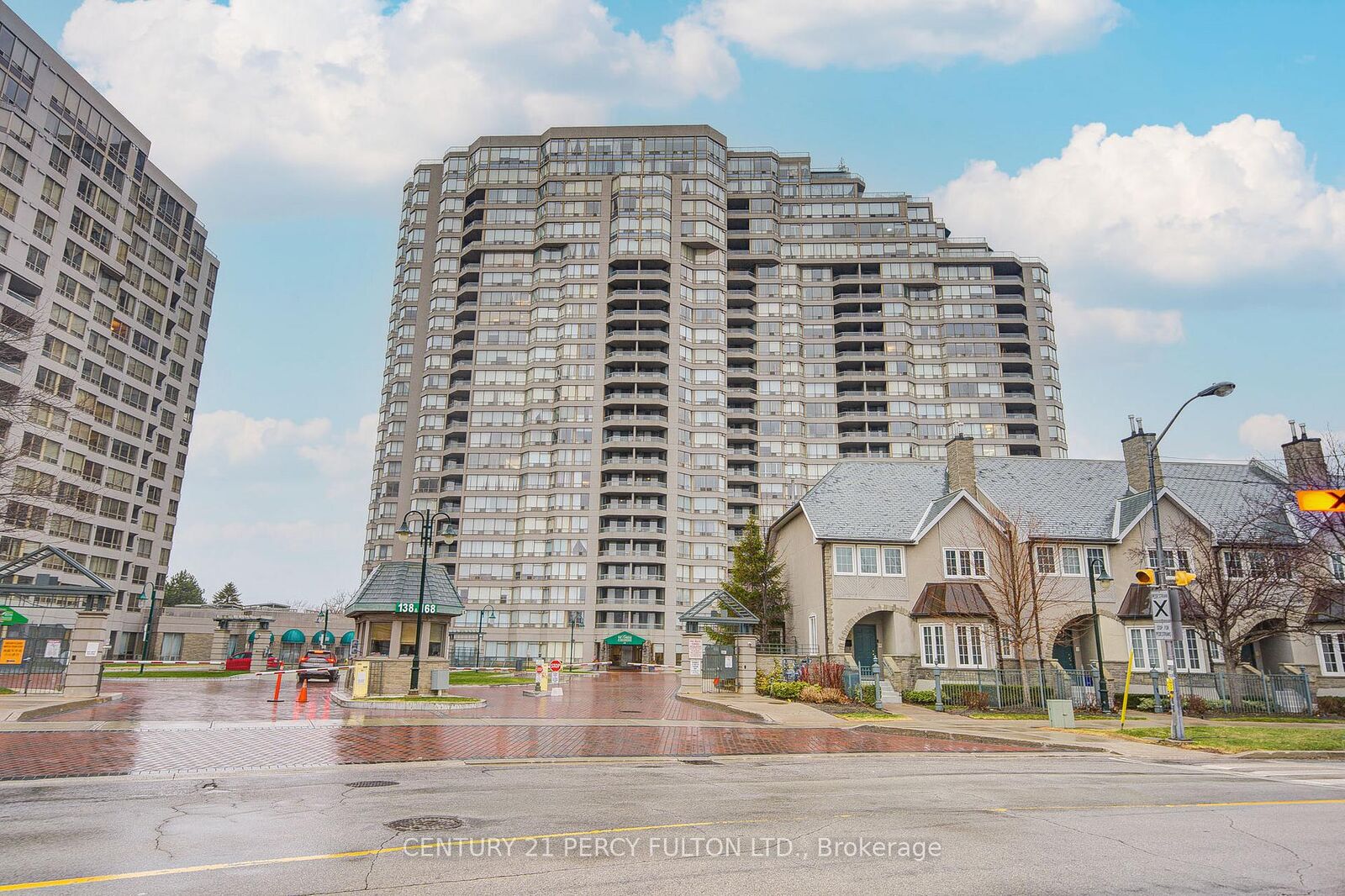 Property Photo: 168 Bonis Avenue 1515 ON M1T 3V6