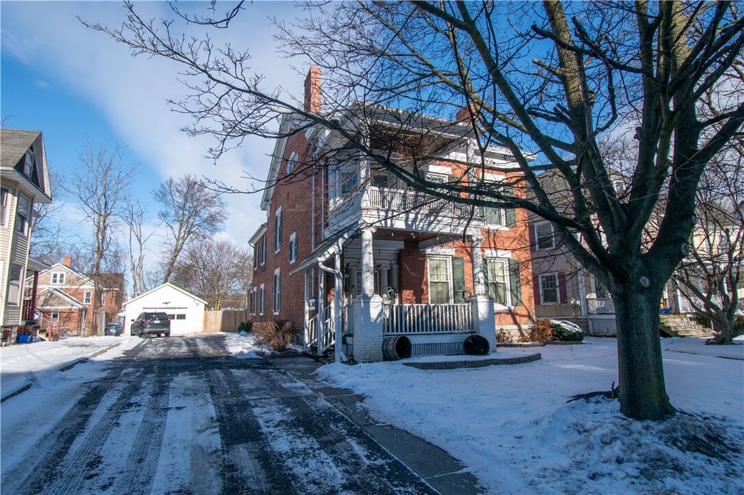 Property Photo:  202 Fall Street  NY 13148 