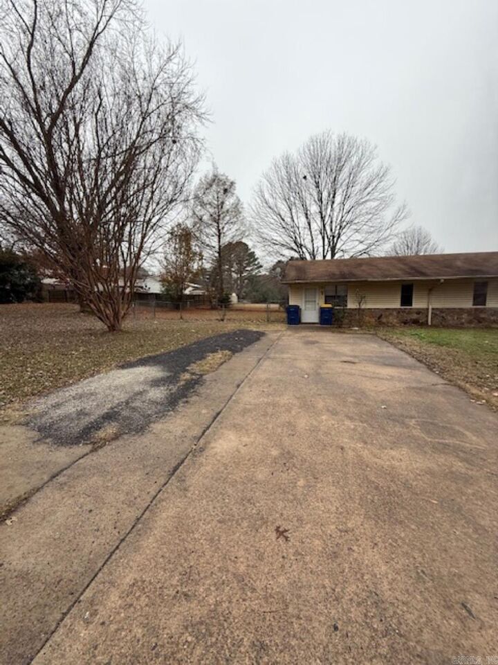 Property Photo:  42 B Barnwell Drive  AR 72023 